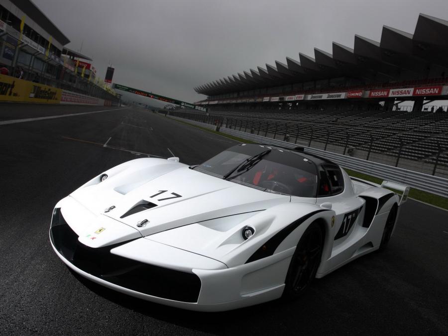  Ferrari FXX 2005 года  (фото 21 из 52)